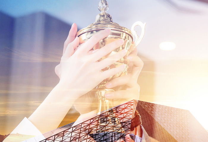 價值觀：正直+進取+合作+創(chuàng)新