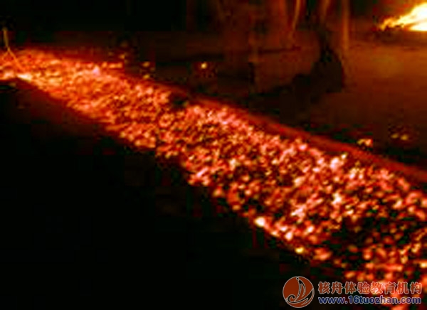 300人《走火大會(huì)》—突破不可能，提升執(zhí)行力 特訓(xùn)營(yíng)報(bào)道！