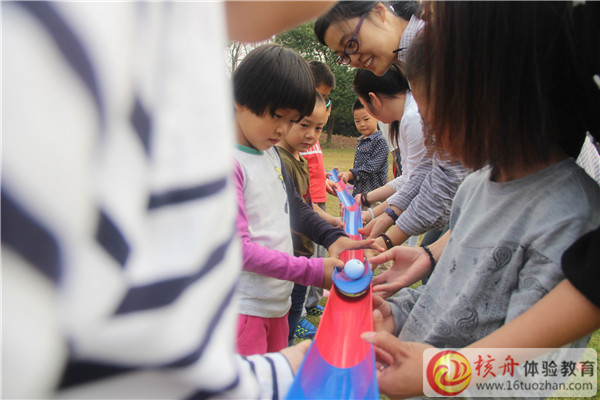 青少年戶外拓展